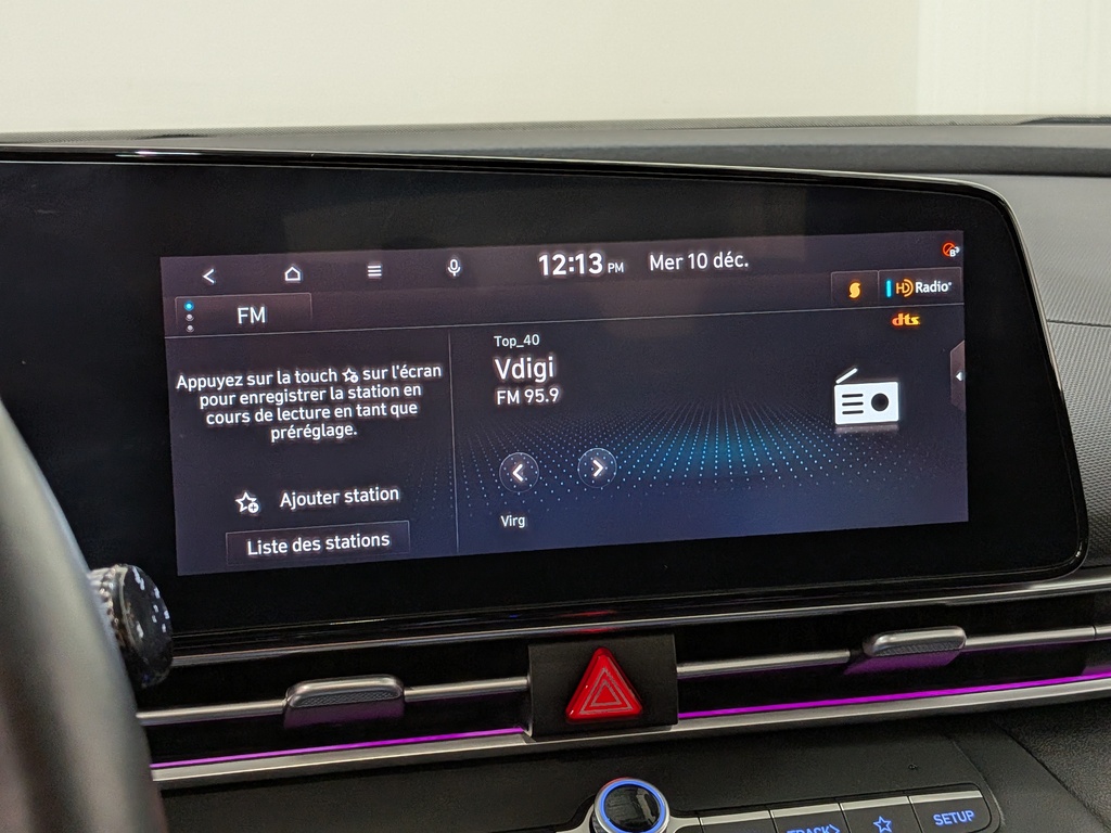 Hyundai Elantra Hybrid 2023