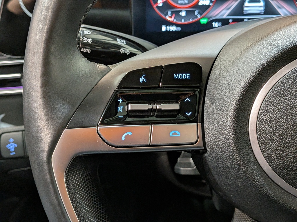 Hyundai Elantra Hybrid 2023