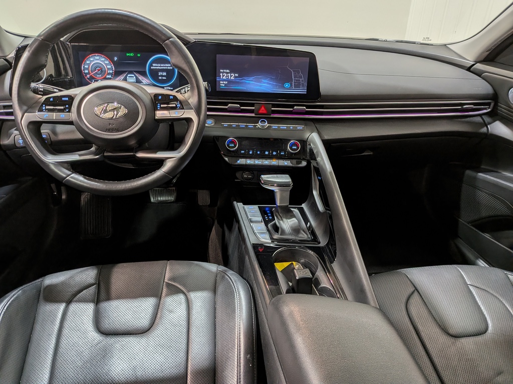 Hyundai Elantra Hybrid 2023