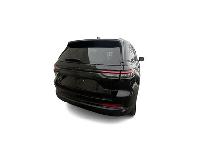 used 2023 Jeep Grand Cherokee car, priced at $37,250