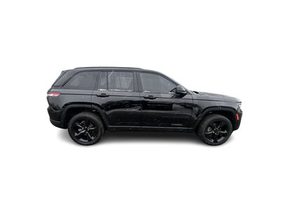 used 2023 Jeep Grand Cherokee car, priced at $37,250