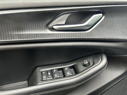 used 2023 Jeep Grand Cherokee car, priced at $37,250