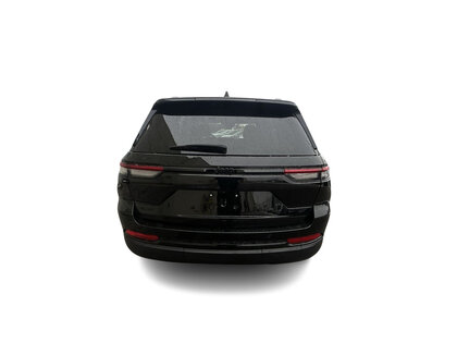 used 2023 Jeep Grand Cherokee car, priced at $37,250