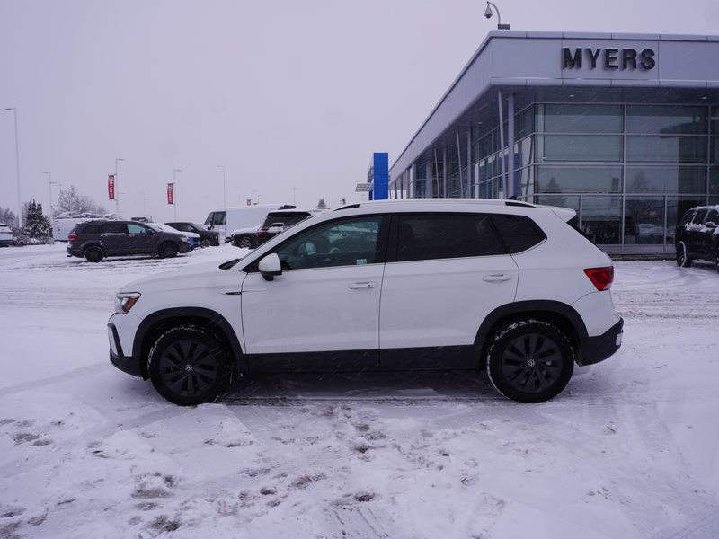 2023 Volkswagen Taos - Gallery image 1