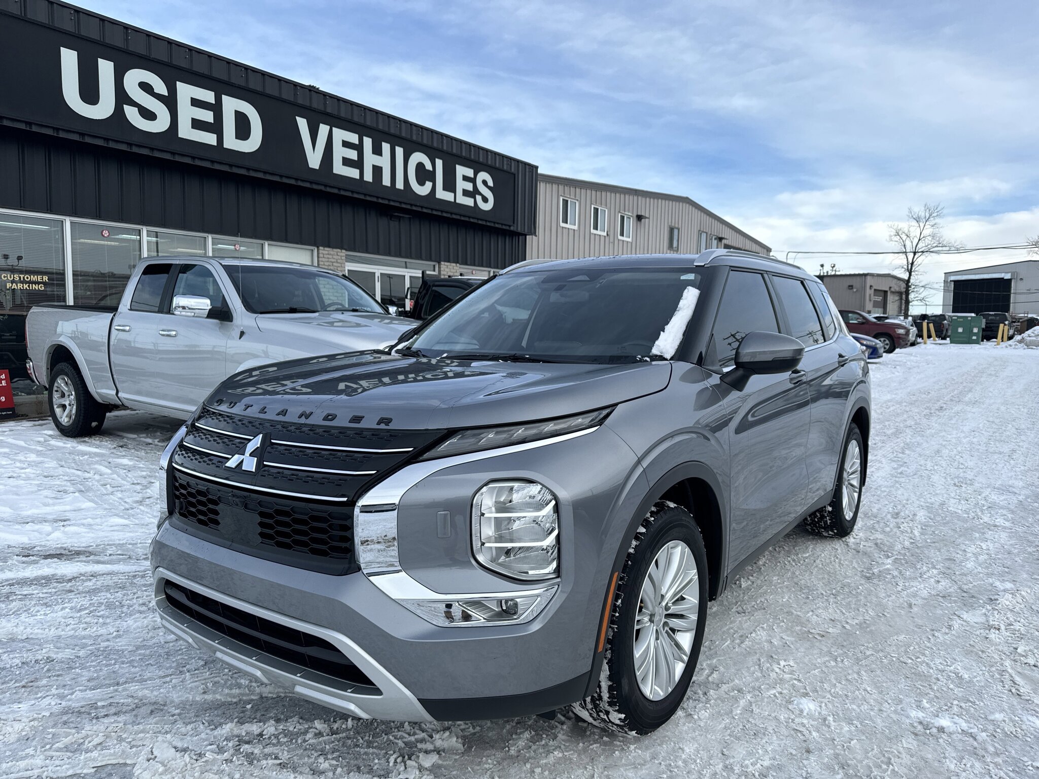 2023 Mitsubishi Outlander