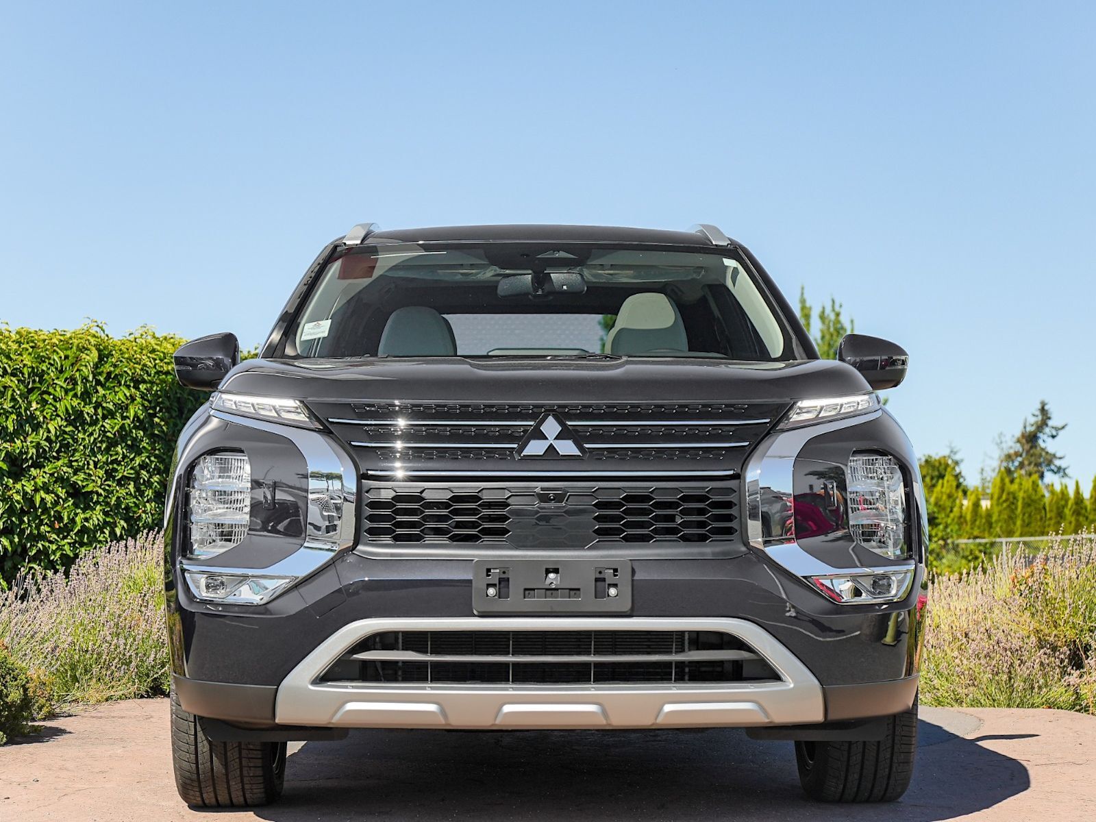 2025 Mitsubishi Outlander PHEV
