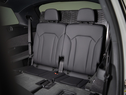 used 2023 Audi Q7 car, priced at $49,900