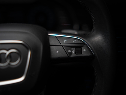 used 2023 Audi Q7 car, priced at $49,900