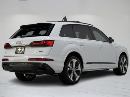 used 2023 Audi Q7 car, priced at $49,900