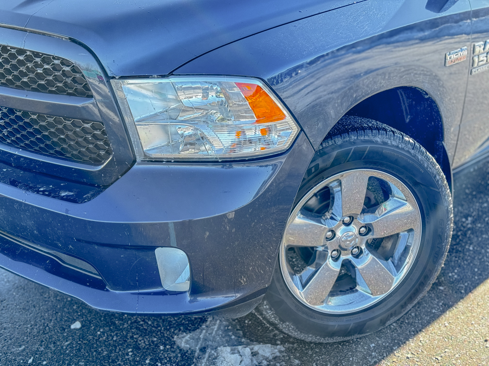 2020 RAM RAM 1500 Classic Crew Cab 4x4 (DS)