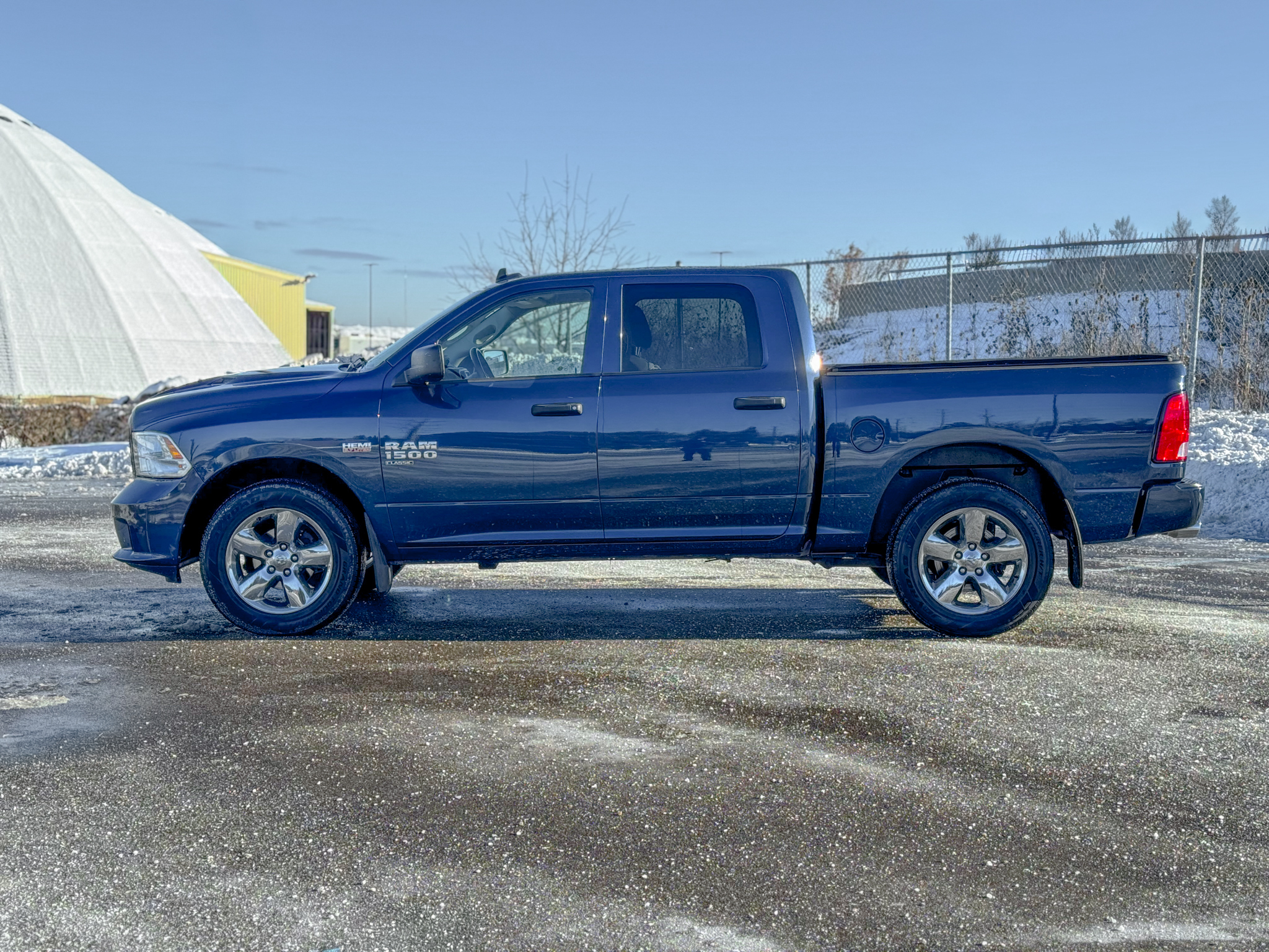 2020 RAM RAM 1500 Classic Crew Cab 4x4 (DS)