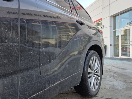 used 2023 Toyota Highlander car, priced at $54,195