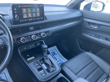 used 2025 Honda CR-V Hybrid car, priced at $47,900