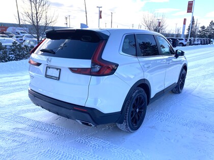 used 2025 Honda CR-V Hybrid car, priced at $47,900