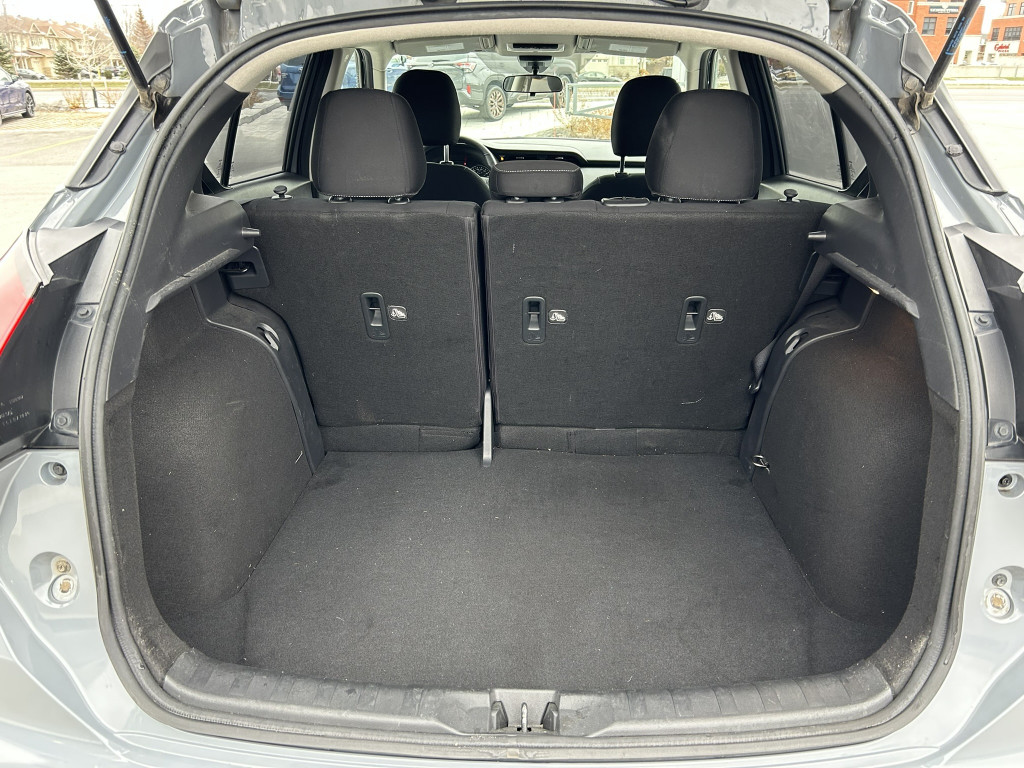 2021 Nissan Kicks - Gallery image 28