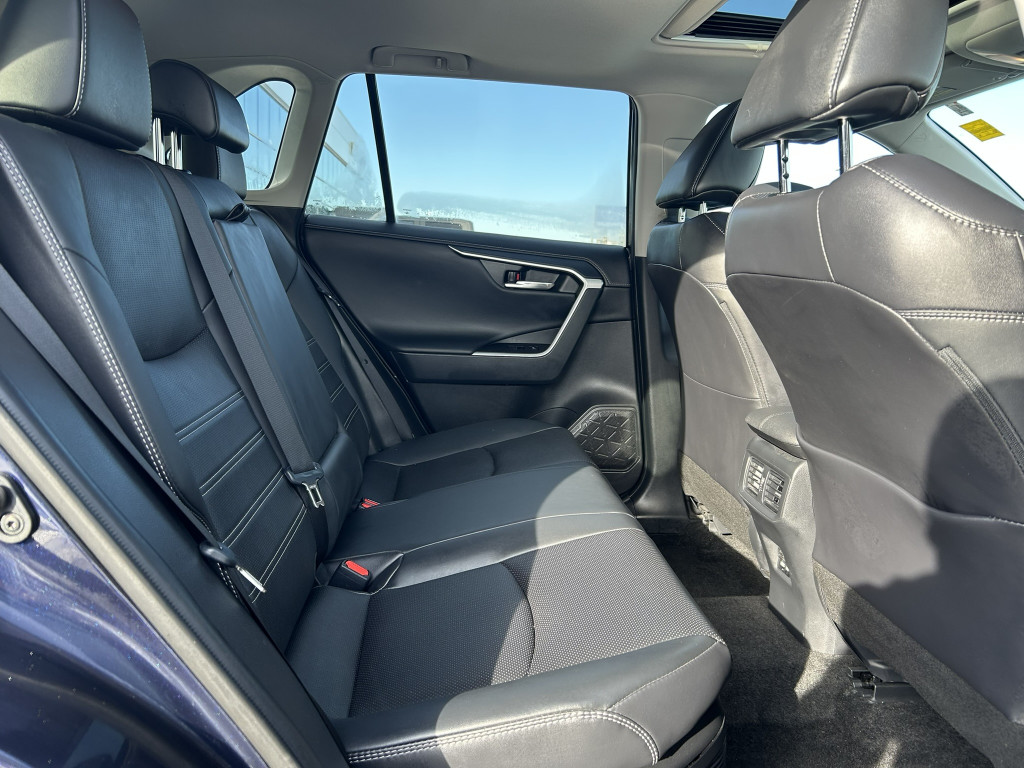 2021 Toyota RAV4 Hybrid - Gallery image 29