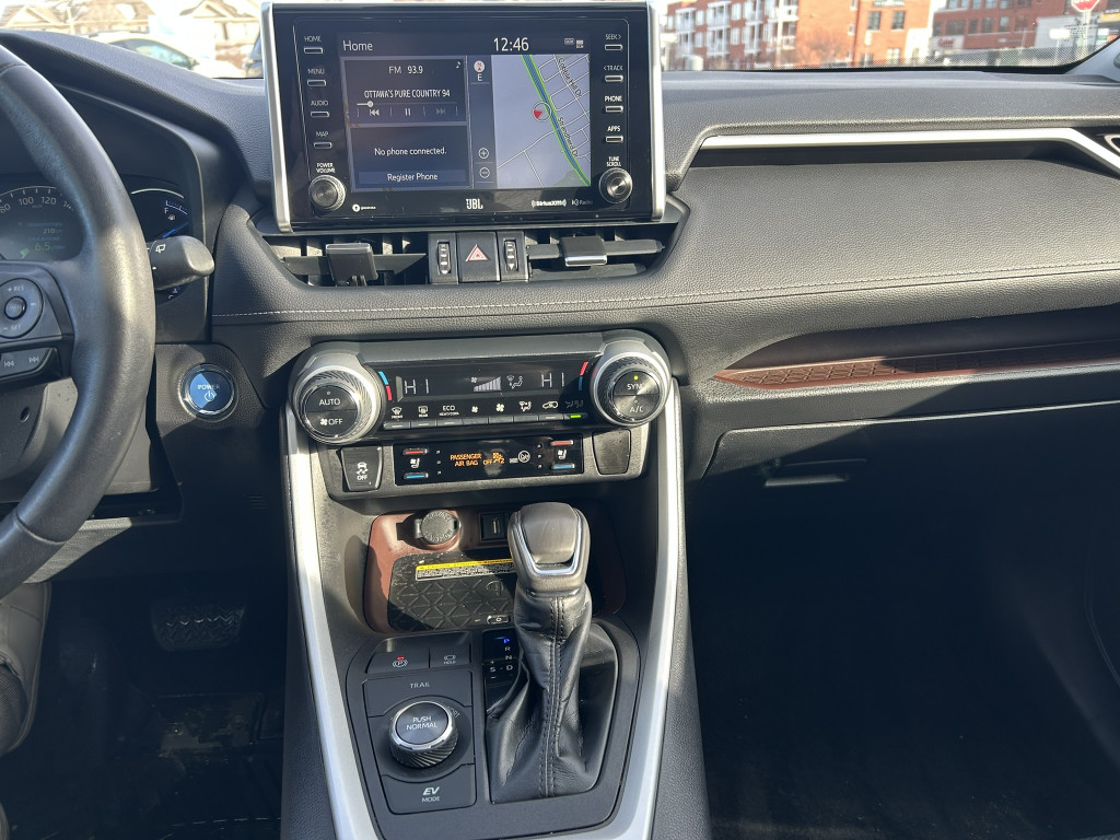 2021 Toyota RAV4 Hybrid - Gallery image 20