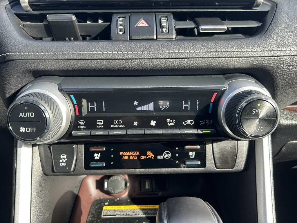 2021 Toyota RAV4 Hybrid - Gallery image 23