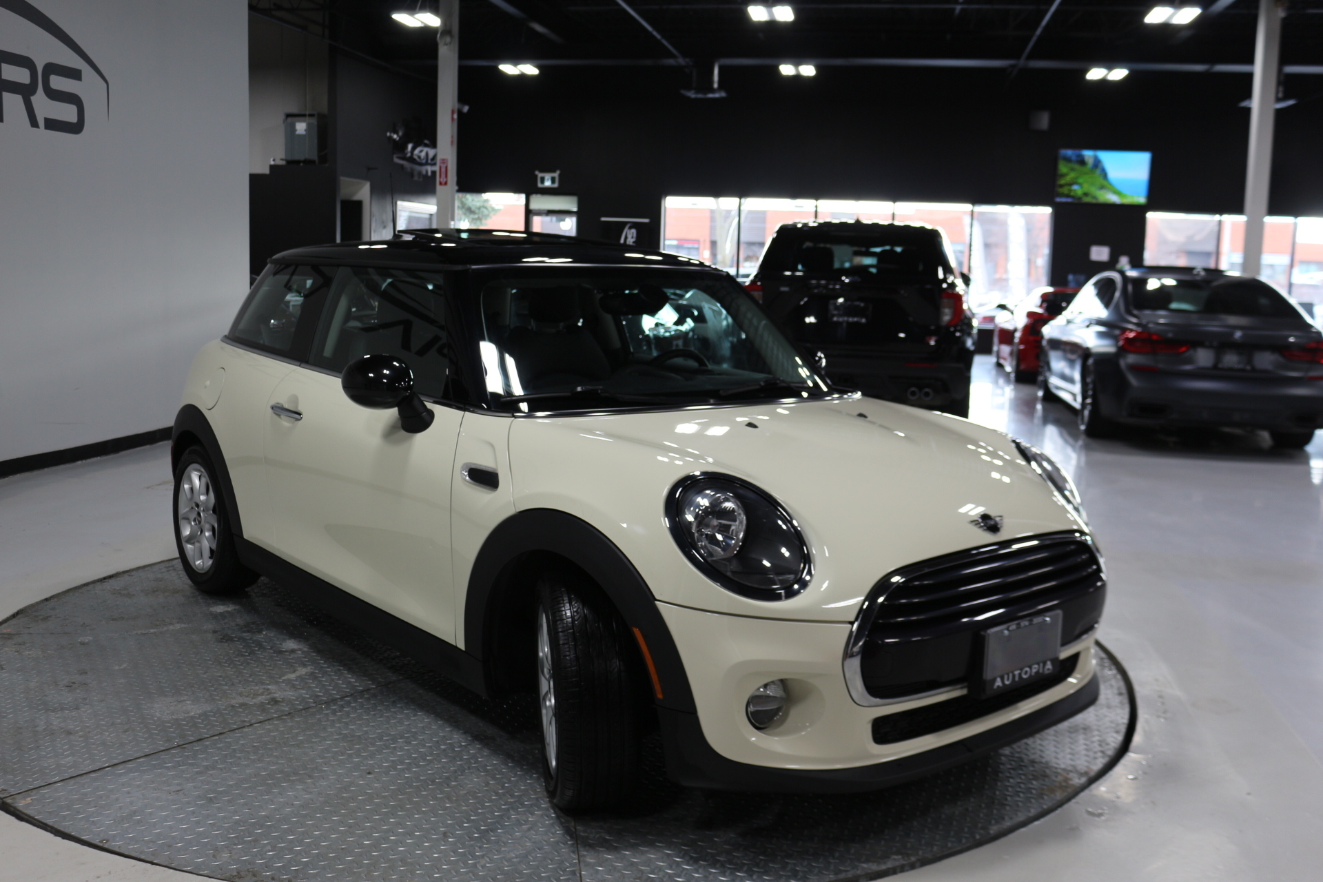 2019 MINI 3 Door