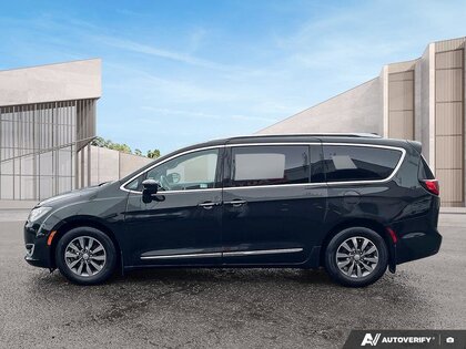 used 2020 Chrysler Pacifica car, priced at $32,188