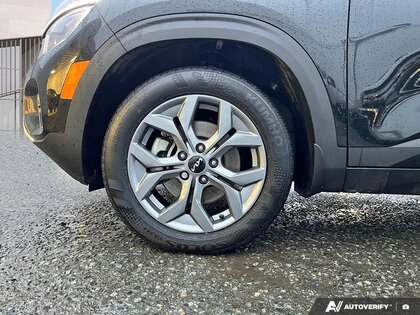 used 2025 Kia Seltos car, priced at $31,477