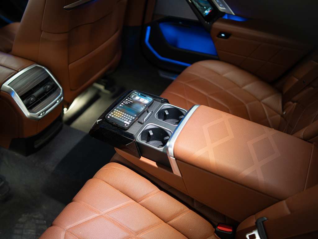 2023 BMW 760i xDrive, Toronto, Cash