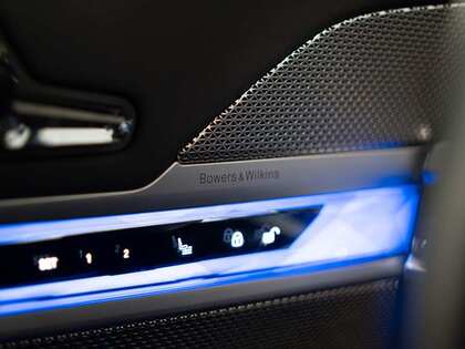 used 2023 BMW 7-Series car, priced at $106,900