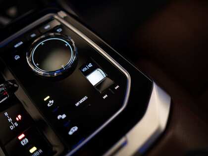 used 2023 BMW 7-Series car, priced at $106,900