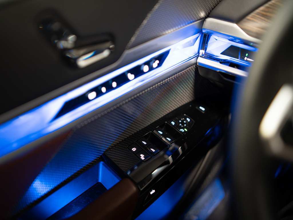 2023 BMW 760i xDrive, Toronto, Cash