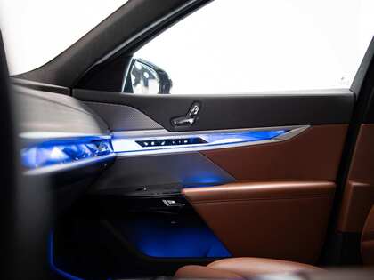 used 2023 BMW 7-Series car, priced at $106,900