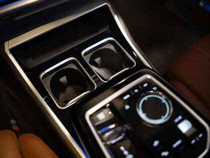 used 2023 BMW 7-Series car, priced at $106,900