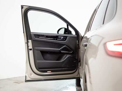 used 2021 Porsche Cayenne car, priced at $53,900