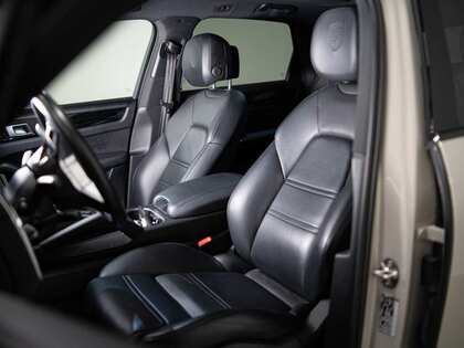 used 2021 Porsche Cayenne car, priced at $53,900