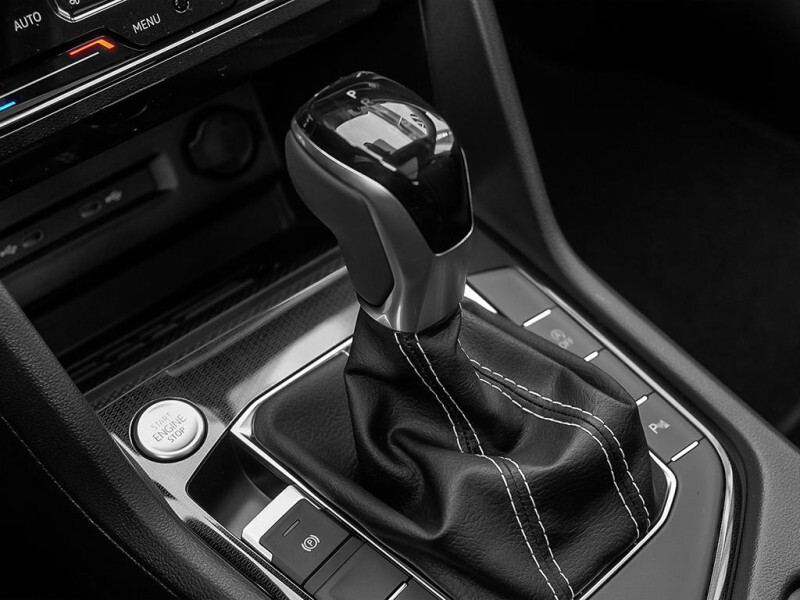 2025 Volkswagen Taos - Gallery image 14