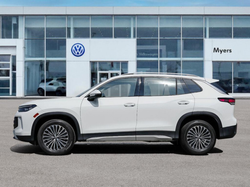 2026 Volkswagen Tiguan - Gallery image 2