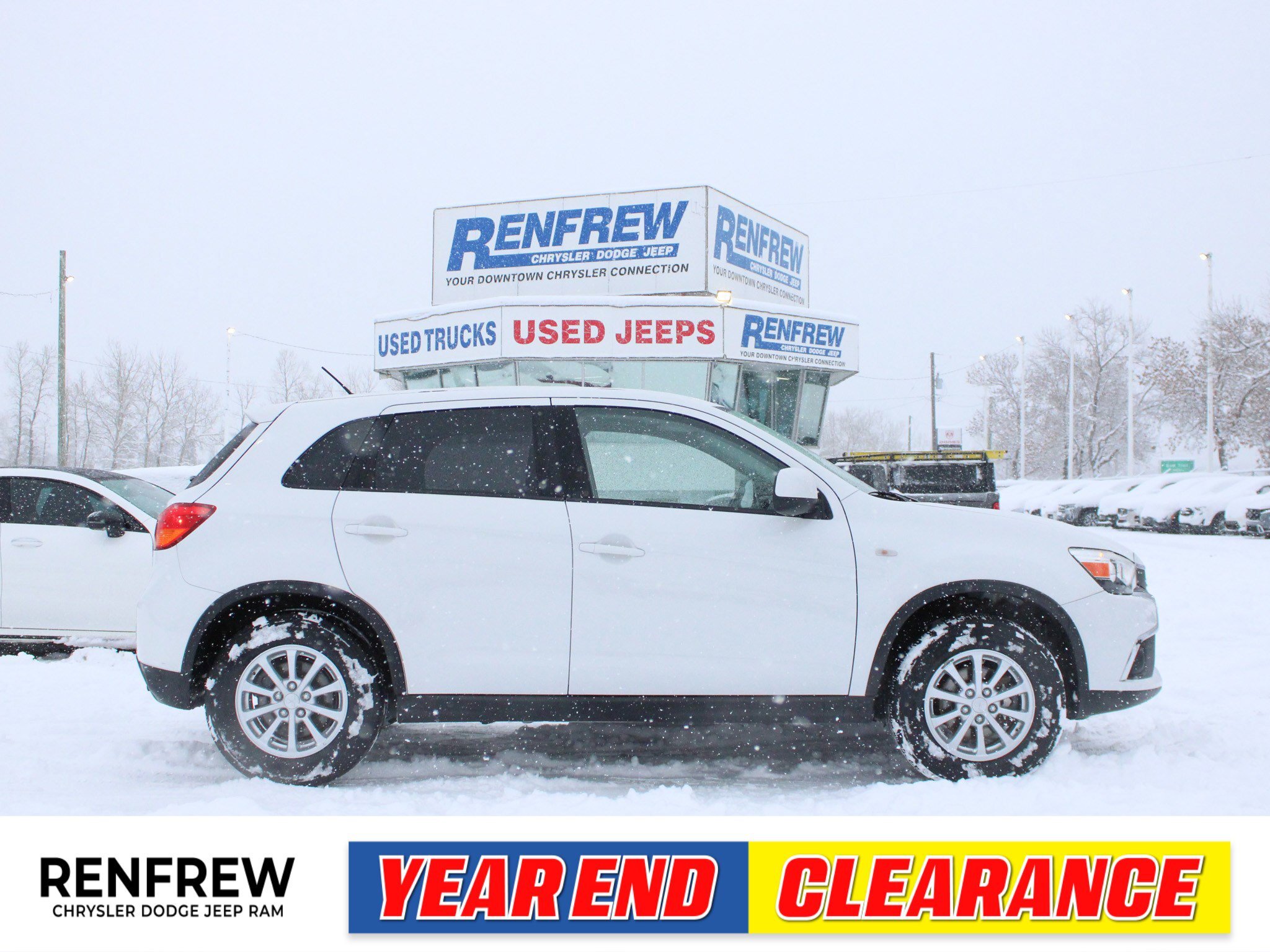 2016 Mitsubishi RVR SE | Low KM's | AWD | Local Trade | One Owner | Bl