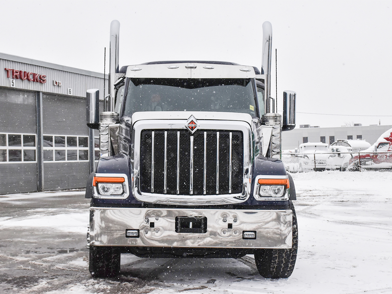 2026 International HX™ Series HX520 SFA 6x4