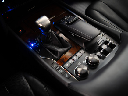 used 2016 Lexus LX 570 car, priced at $69,900