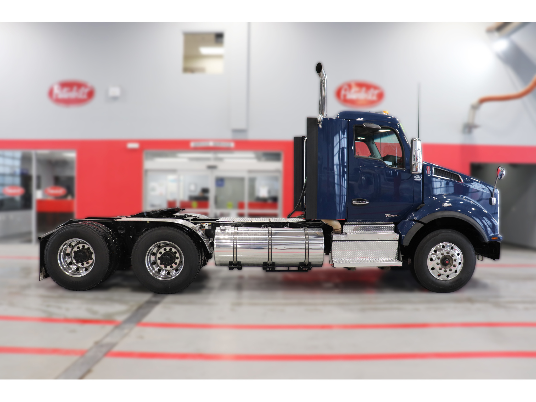 2019 Kenworth T-880 Daycab