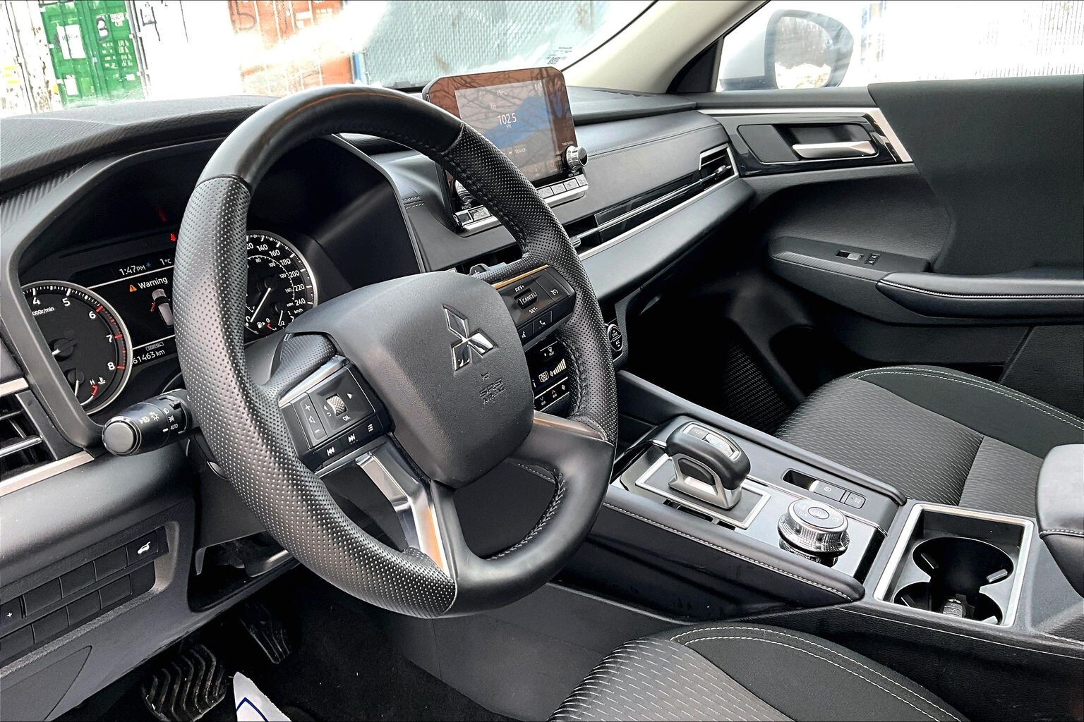 2024 Mitsubishi Outlander