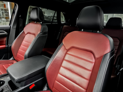 used 2021 Volkswagen Atlas Cross Sport car, priced at $31,995