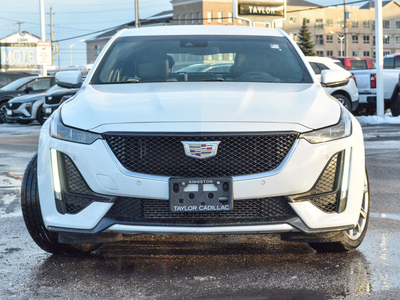2022 Cadillac CT5 - Gallery image 1
