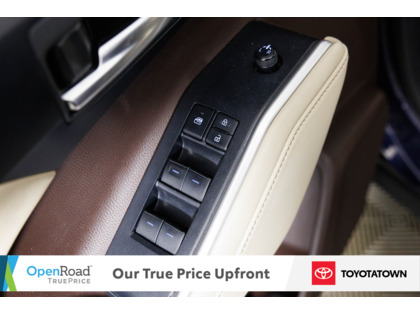 used 2020 Toyota Highlander car, priced at $34,998