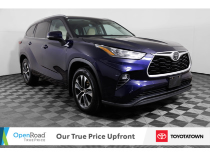 used 2020 Toyota Highlander car, priced at $34,998