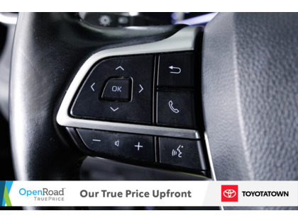 used 2022 Toyota Highlander car, priced at $44,998