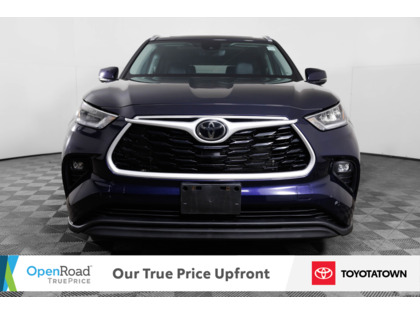 used 2022 Toyota Highlander car, priced at $44,998