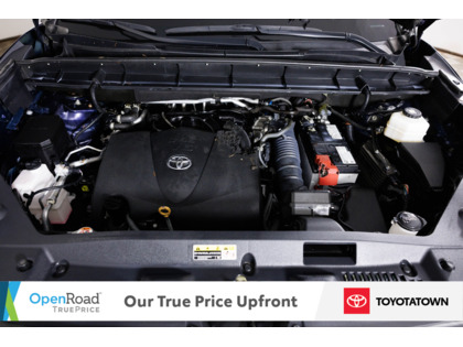 used 2022 Toyota Highlander car, priced at $44,998