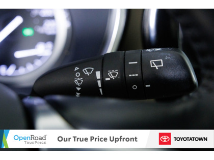 used 2020 Toyota Highlander car, priced at $34,998