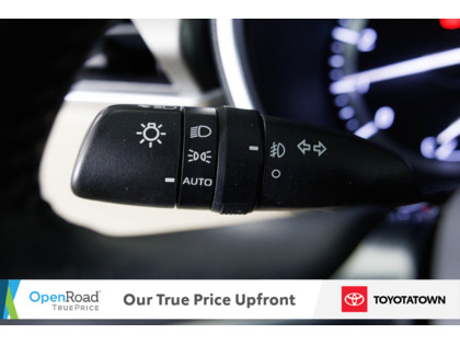 used 2020 Toyota Highlander car, priced at $34,998