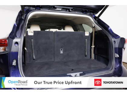 used 2020 Toyota Highlander car, priced at $34,998